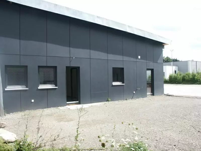 **Vielseitig nutzbares Gewerbeobjekt zu vermieten**