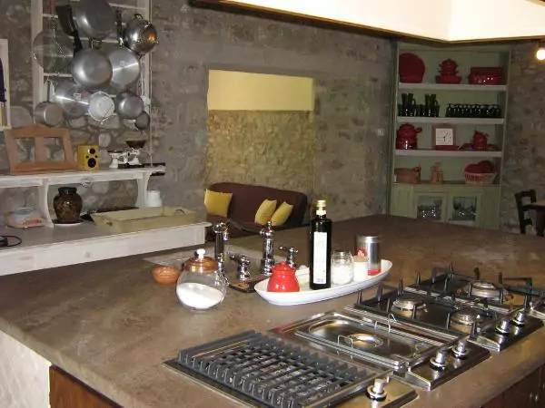 TRAUMHAFTES BAUERNHAUS IN UMBRIEN – ITALIEN