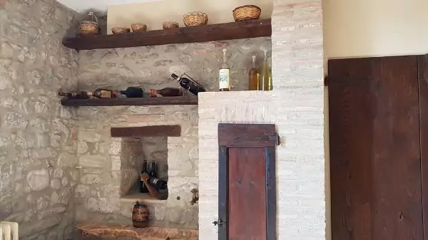 TRAUMHAFTES BAUERNHAUS IN UMBRIEN – ITALIEN