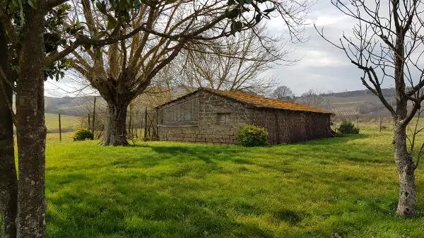 TRAUMHAFTES BAUERNHAUS IN UMBRIEN – ITALIEN