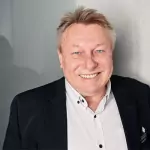 Ralf Süss